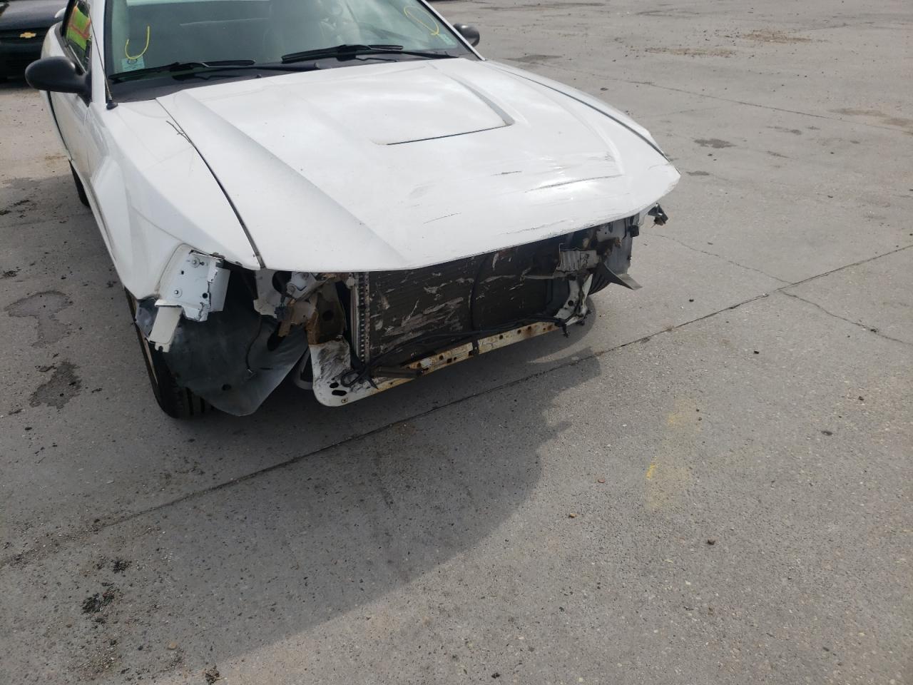 Photo 9 from auction – 2004 FORD MUSTANG with VIN 1FAFP44684F138664