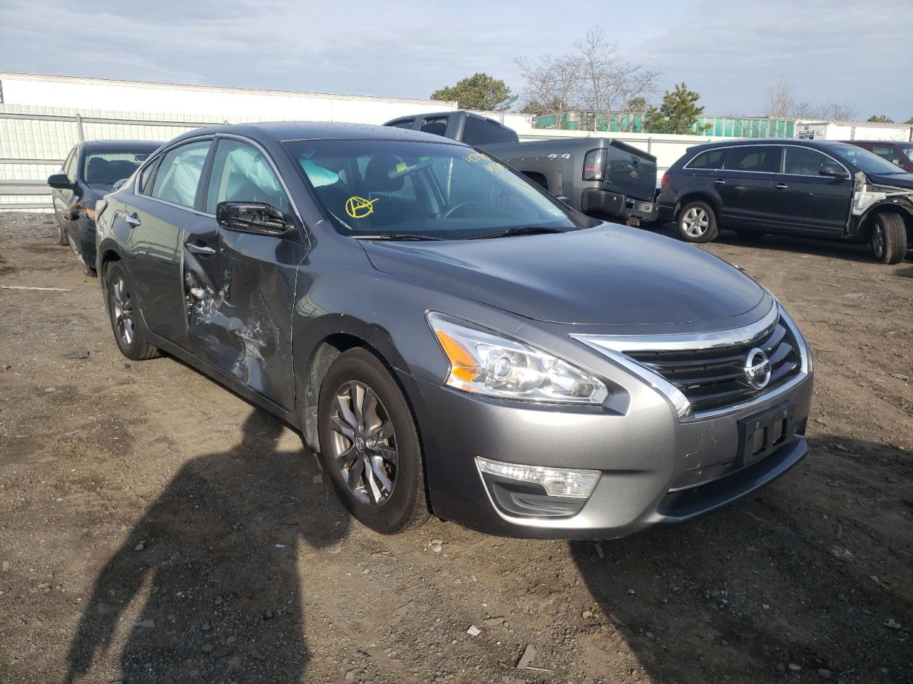NISSAN ALTIMA 2.5 2015 with VIN 1N4AL3AP8FN911705 - Photo from auction