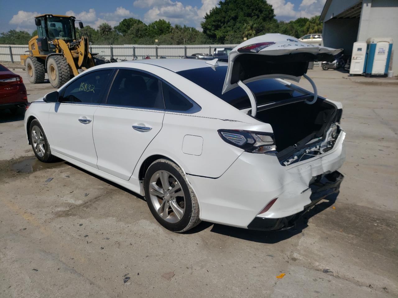 Photo 3 from auction – 2019 HYUNDAI SONATA LIM with VIN 5NPE34AF1KH791491