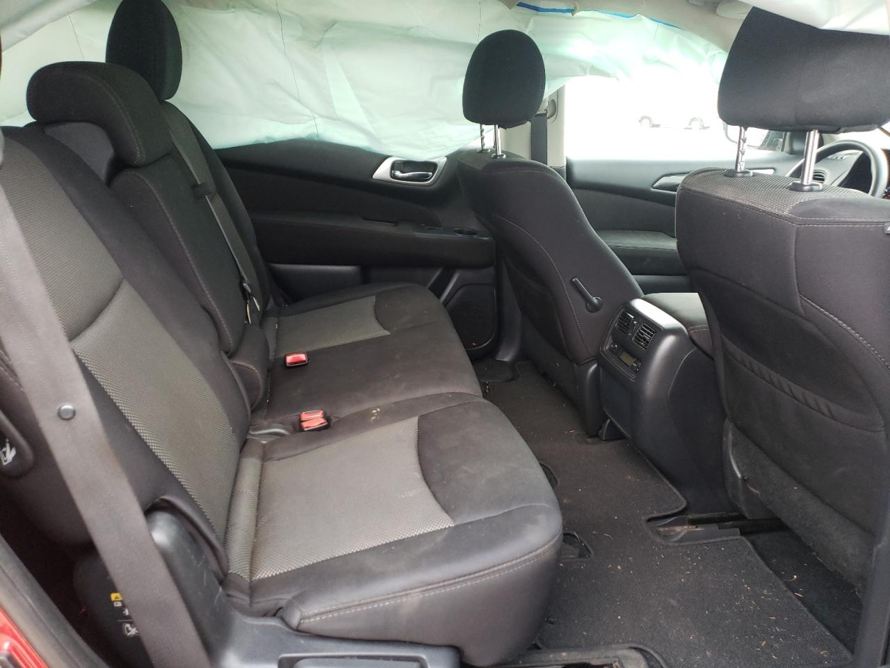 Photo 6 from auction – 2017 NISSAN PATHFINDER with VIN 5N1DR2MM4HC620243