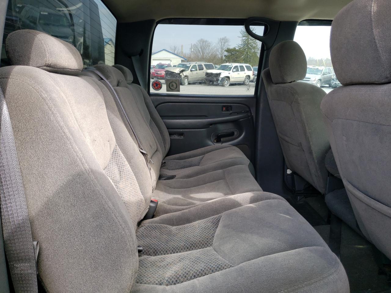 Photo 6 from auction – 2006 CHEVROLET SILVERADO with VIN 1GCHK23D06F262548