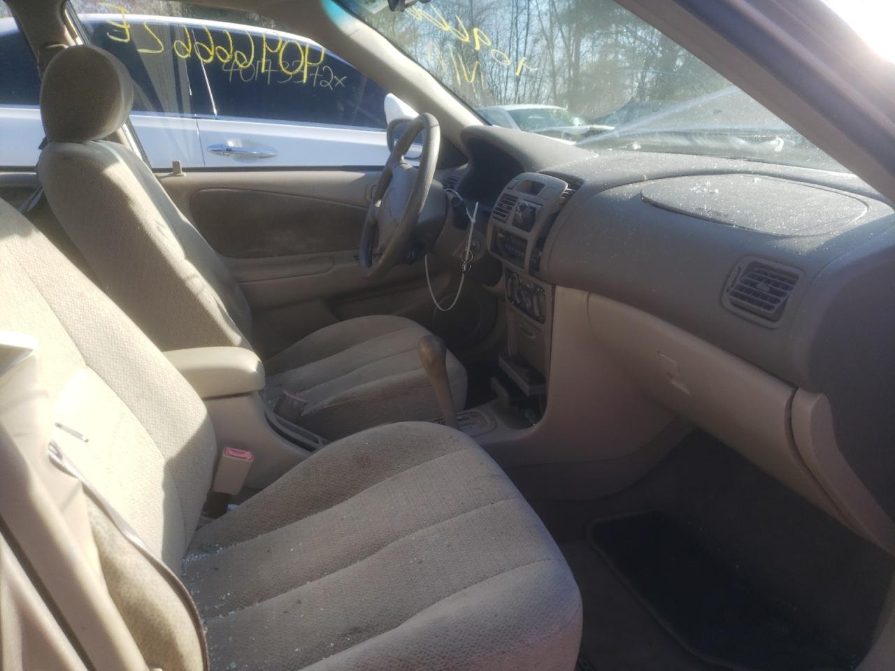 Photo 5 from auction – 2001 TOYOTA COROLLA CE with VIN 2T1BR12EX1C468130