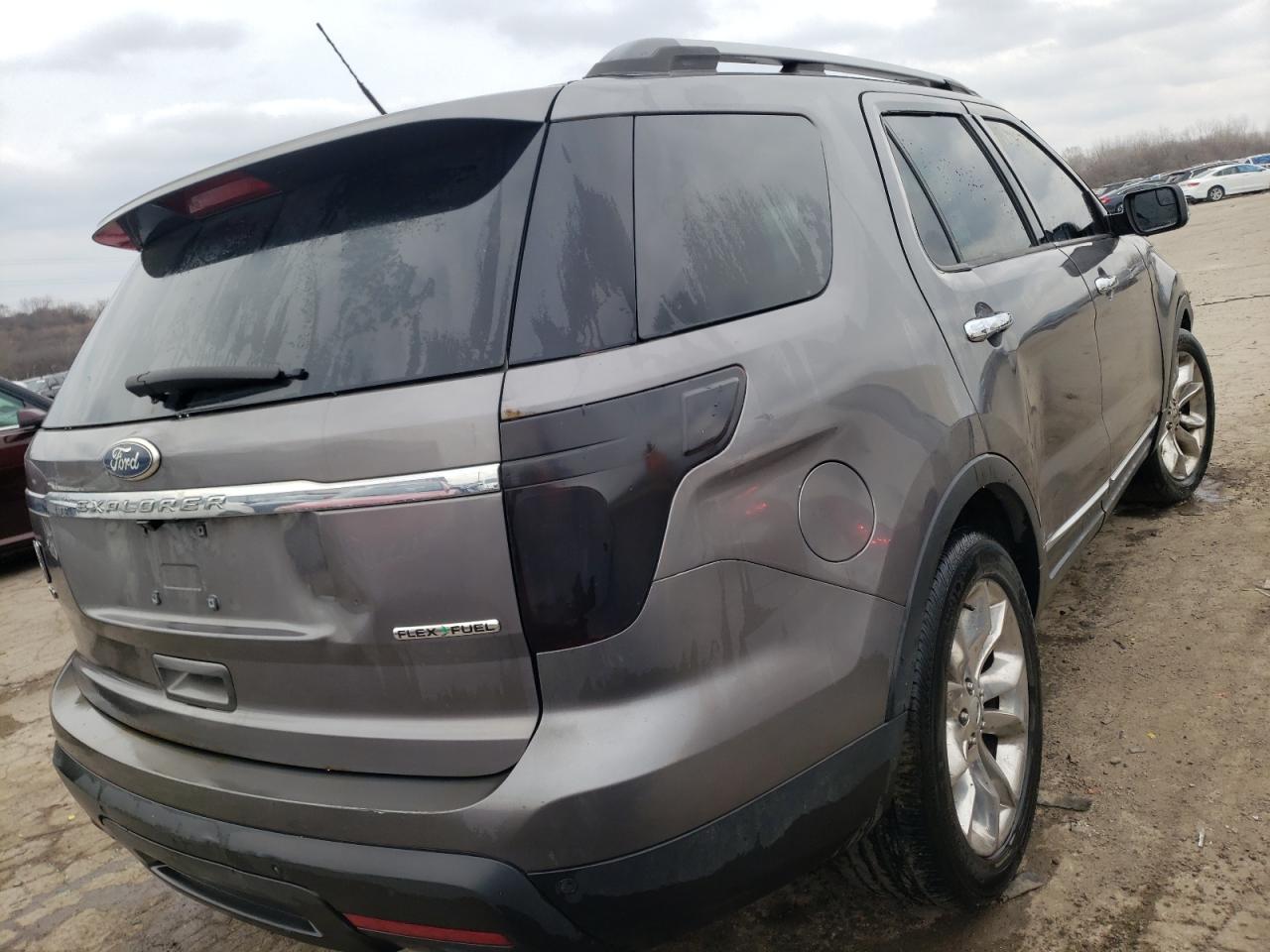 Photo 4 from auction – 2013 FORD EXPLORER X with VIN 1FM5K7D81DGB46621