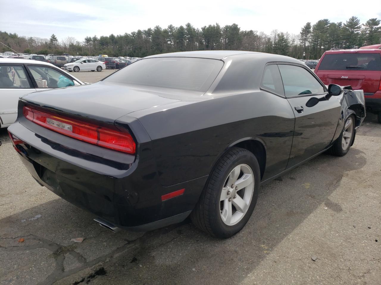 Photo 4 from auction – 2013 DODGE CHALLENGER with VIN 2C3CDYAG2DH632676