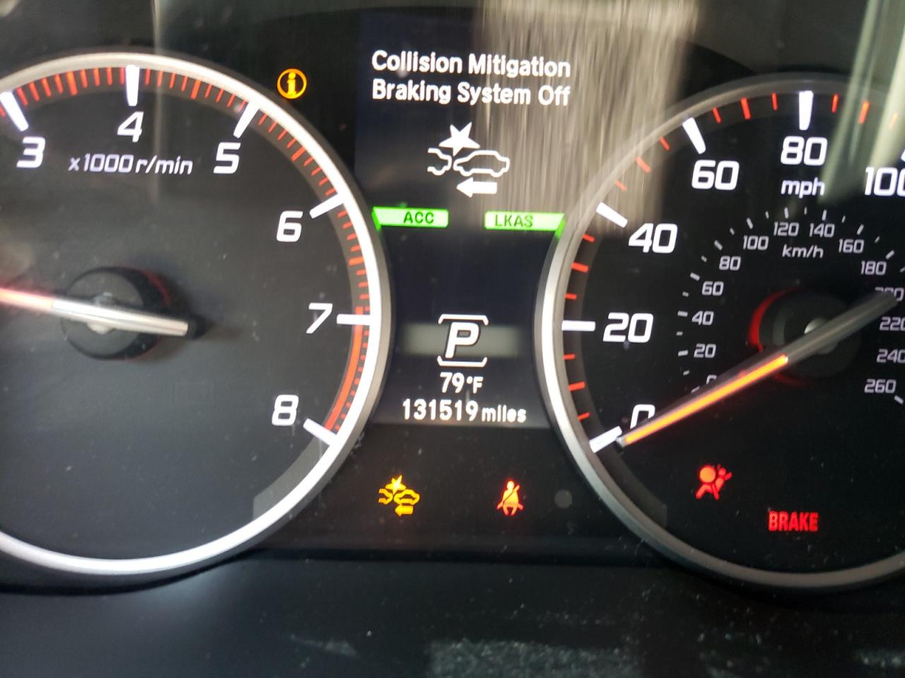 Photo 8 from auction – 2016 ACURA ILX PREMIU with VIN 19UDE2F84GA000164