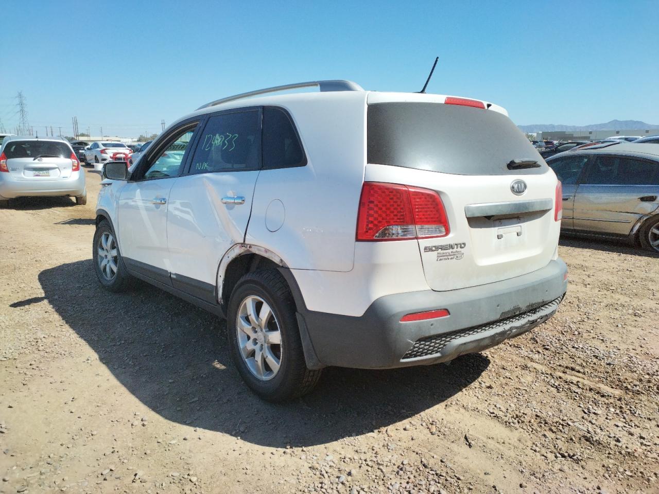 Photo 3 from auction – 2011 KIA SORENTO BA with VIN 5XYKT4A17BG091022