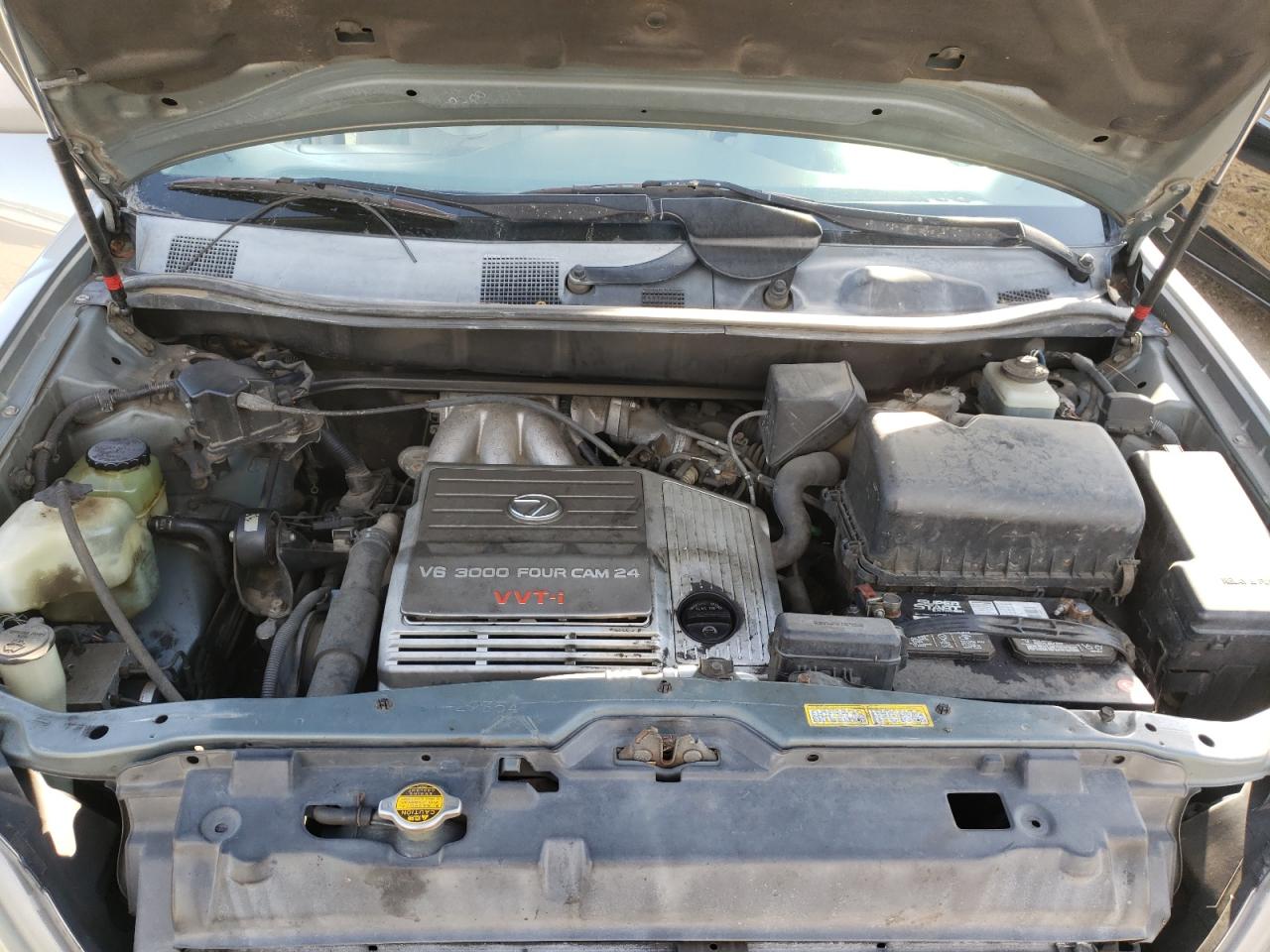 Photo 7 from auction – 2000 LEXUS RX 300 with VIN JT6HF10U7Y0153505