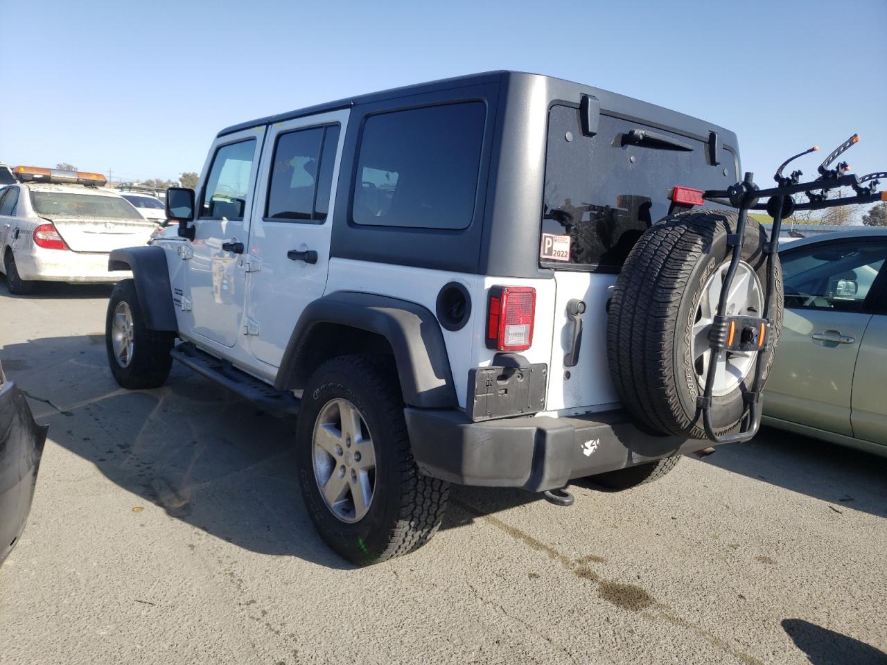 Photo 3 from auction – 2015 JEEP WRANGLER U with VIN 1C4BJWDG6FL550441
