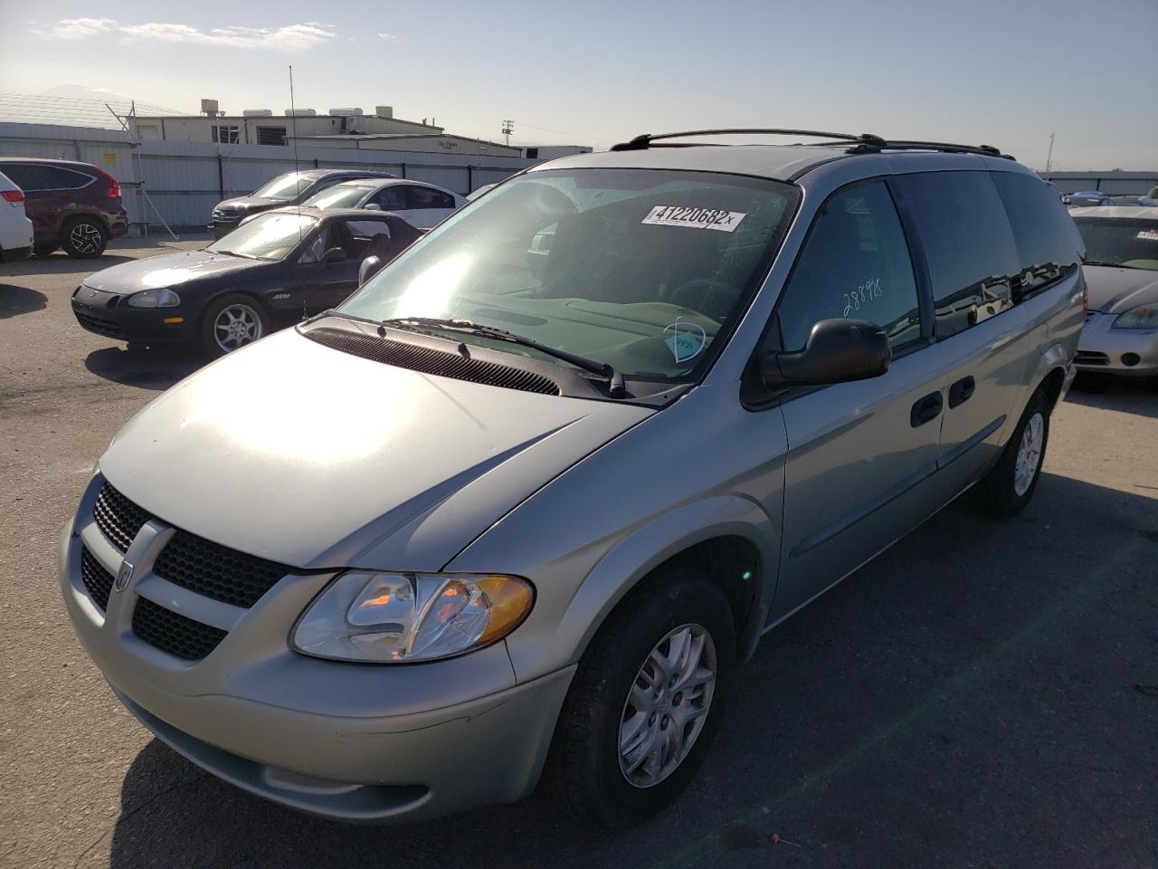 Photo 2 from auction – 2004 DODGE GRAND CARA with VIN 1D4GP24R24B563045