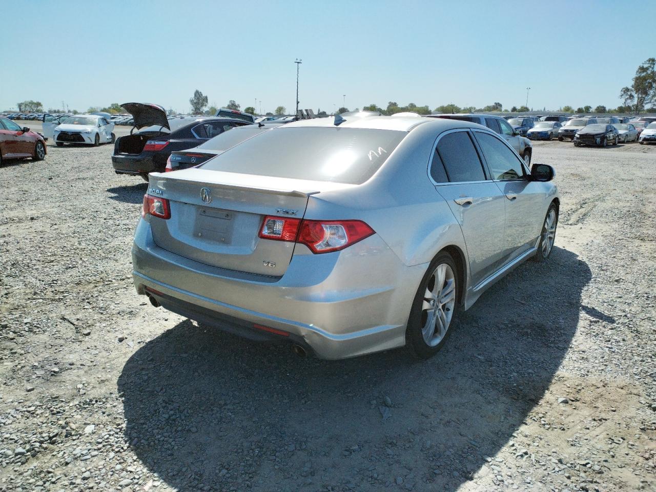 Photo 4 from auction – 2010 ACURA TSX with VIN JH4CU4F67AC003559
