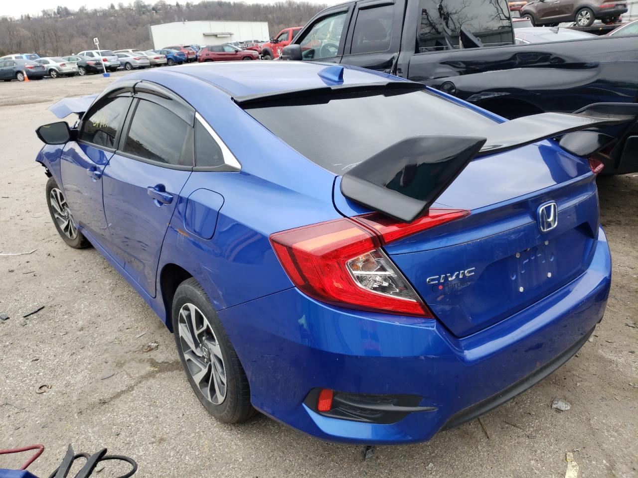 Photo 3 from auction – 2017 HONDA CIVIC EX with VIN 2HGFC2F77HH543159