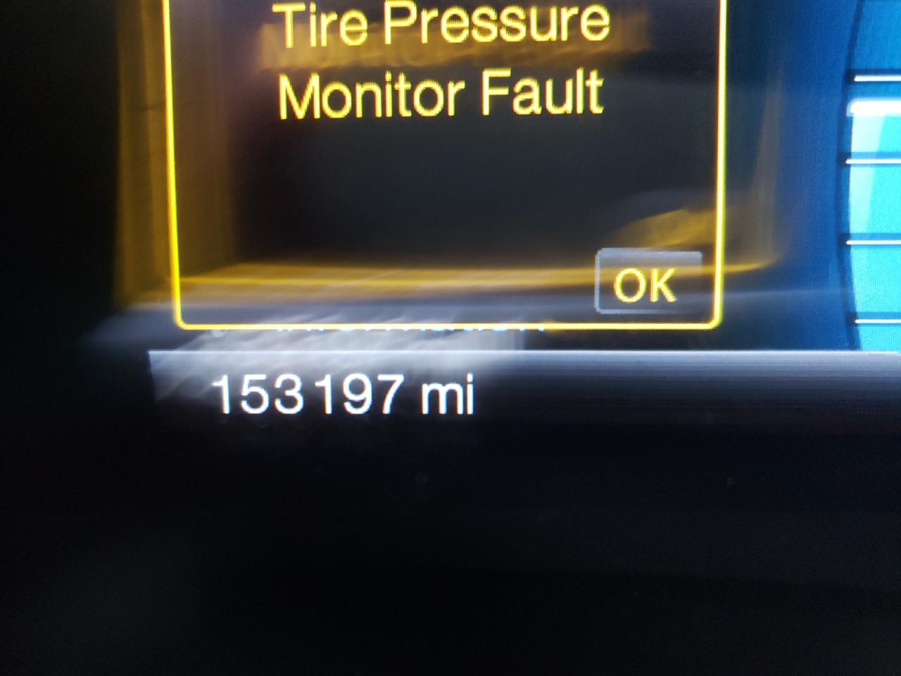 Photo 8 from auction – 2011 FORD EDGE LIMIT with VIN 2FMDK3KC6BBA53710