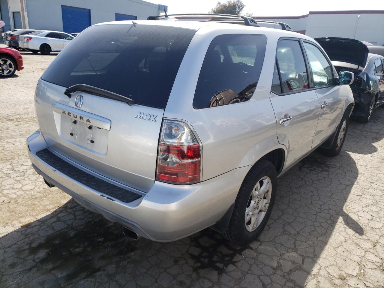 Photo 4 from auction – 2005 ACURA MDX TOURIN with VIN 2HNYD18875H521950