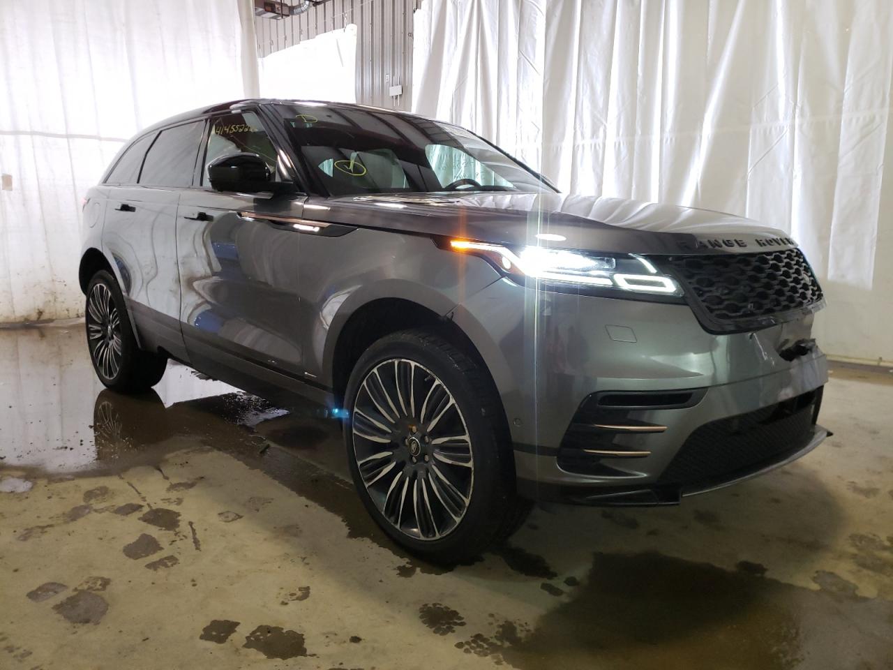 LAND ROVER RANGE ROVE 2018 مع رقم تعريف المركبة SALYM2RV2JA702133 - صورة من المزاد