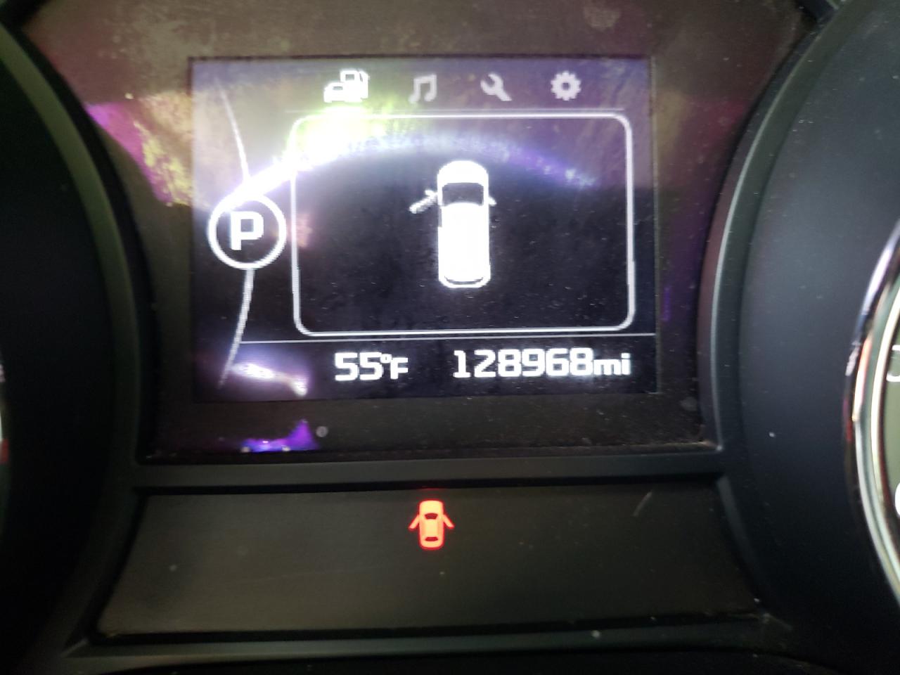 Photo 8 from auction – 2016 KIA SEDONA EX with VIN KNDMC5C17G6138071