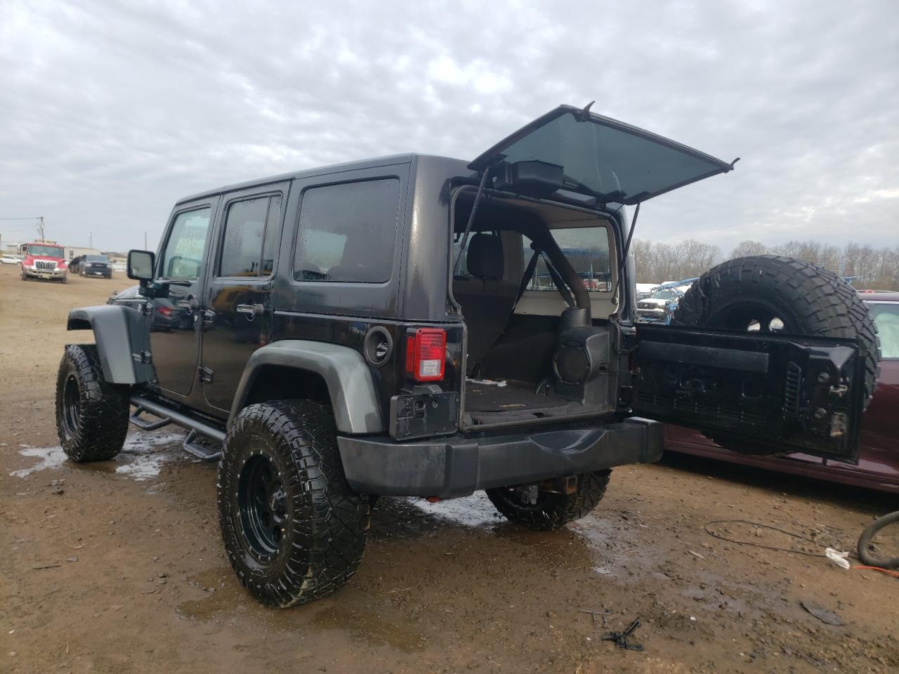 Photo 3 from auction – 2012 JEEP WRANGLER U with VIN 1C4BJWFG4CL100604