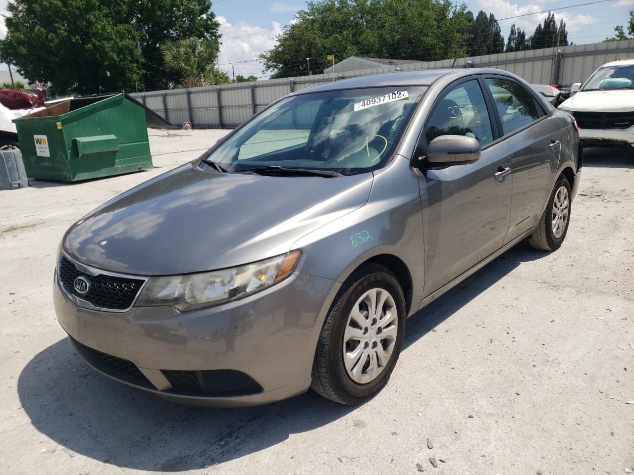 Photo 2 from auction – 2011 KIA FORTE EX with VIN KNAFU4A27B5443495