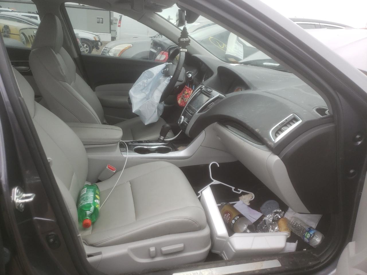 Photo 5 from auction – 2018 ACURA TLX with VIN 19UUB1F34JA005525