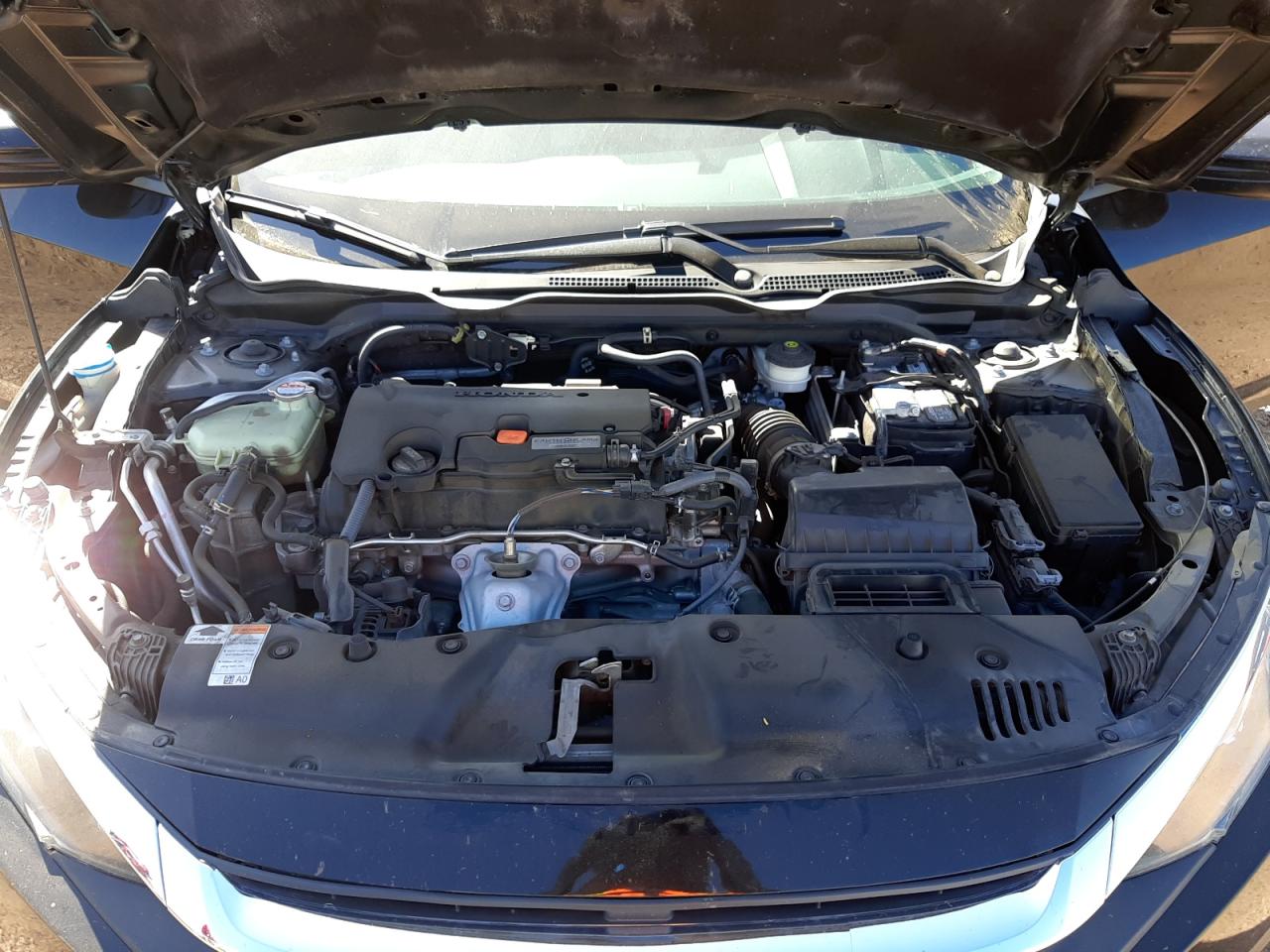 Photo 7 from auction – 2017 HONDA CIVIC LX with VIN 19XFC2F58HE224877