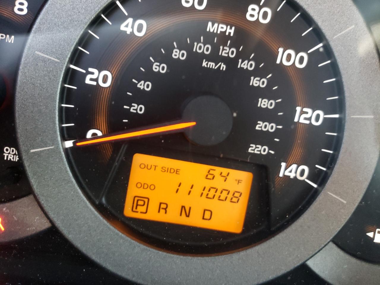 Photo 8 from auction – 2007 TOYOTA RAV4 LIMIT with VIN JTMBD31V875117816