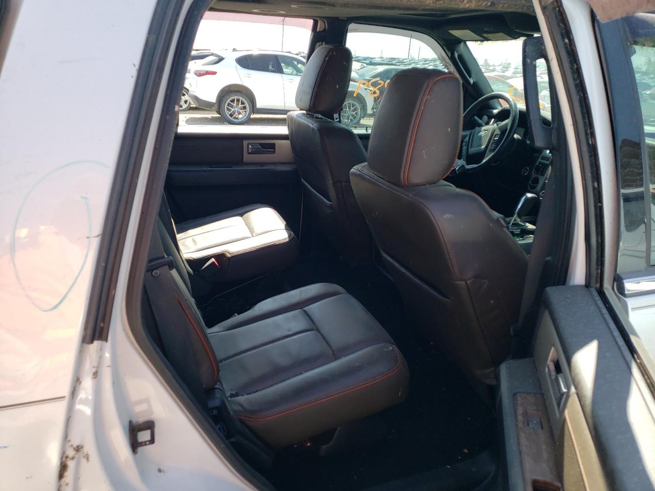 Photo 6 from auction – 2017 FORD EXPEDITION with VIN 1FMJU1HT8HEA00948