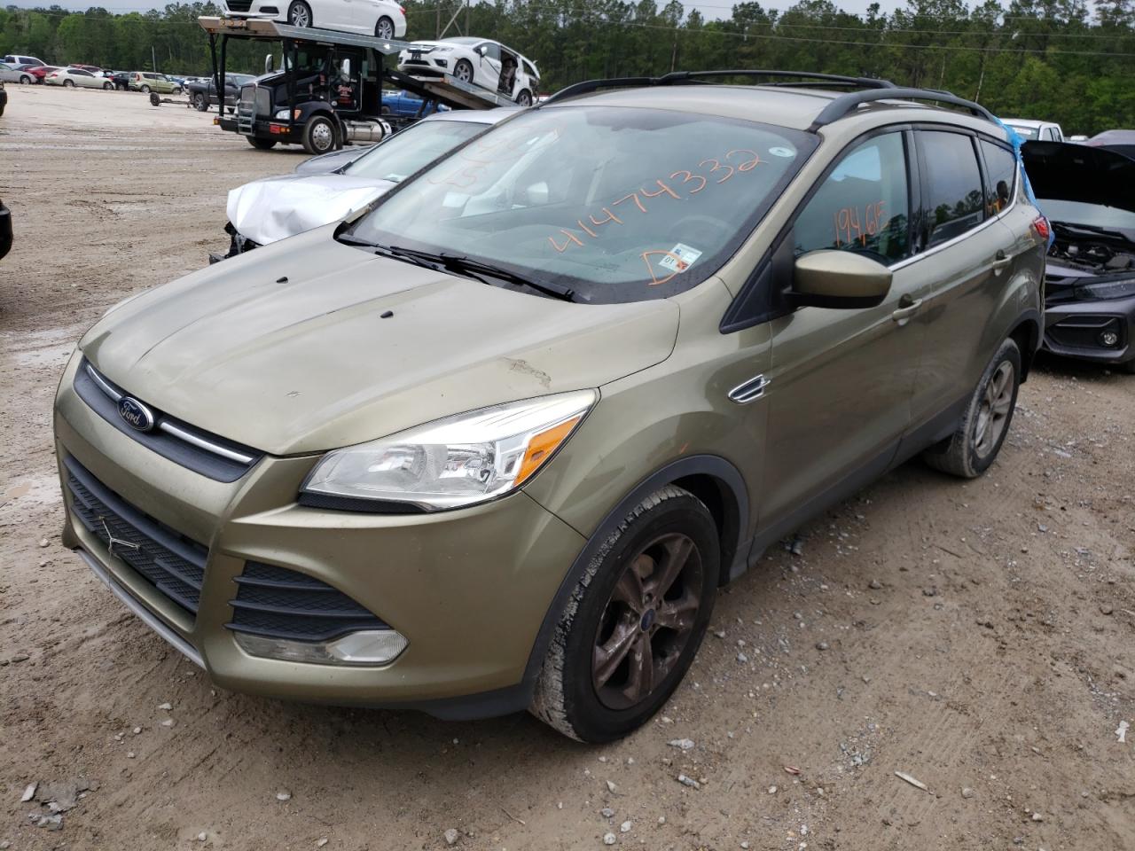 Photo 2 from auction – 2014 FORD ESCAPE SE with VIN 1FMCU0GX9EUB39334