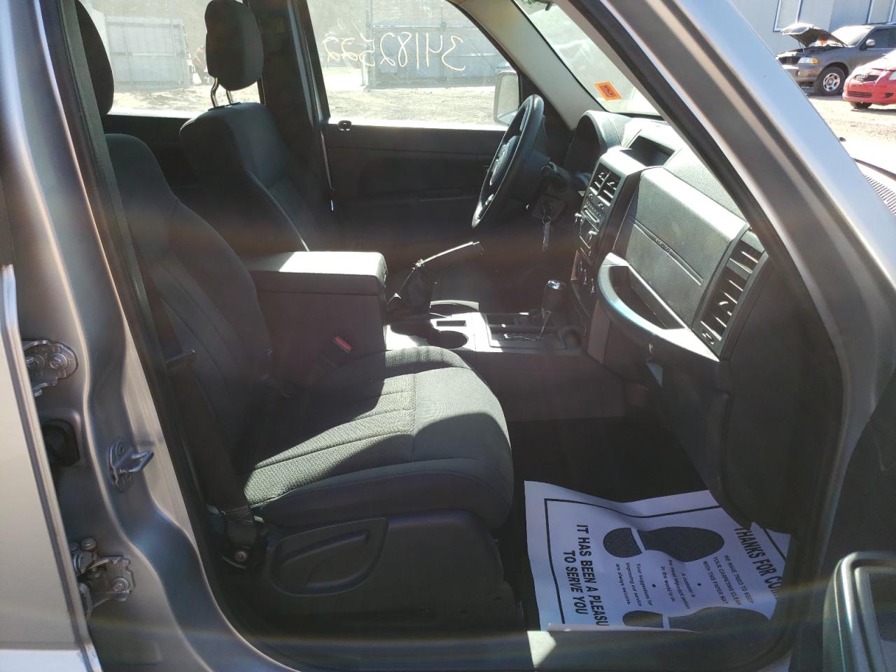 Photo 5 from auction – 2012 JEEP LIBERTY SP with VIN 1C4PJMAK5CW161366