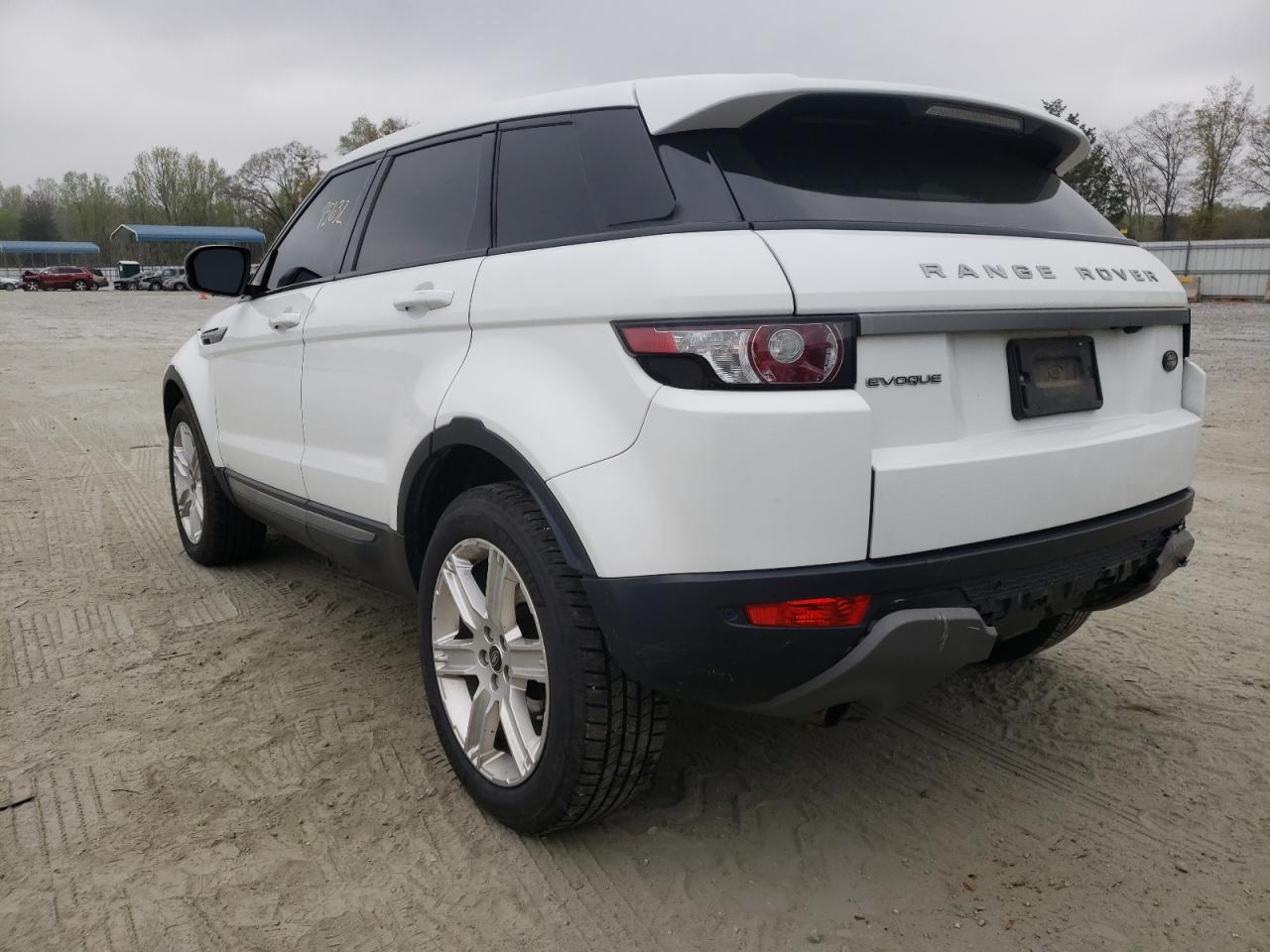 Photo 3 from auction – 2013 LAND ROVER RANGE ROVE with VIN SALVN2BG8DH738125