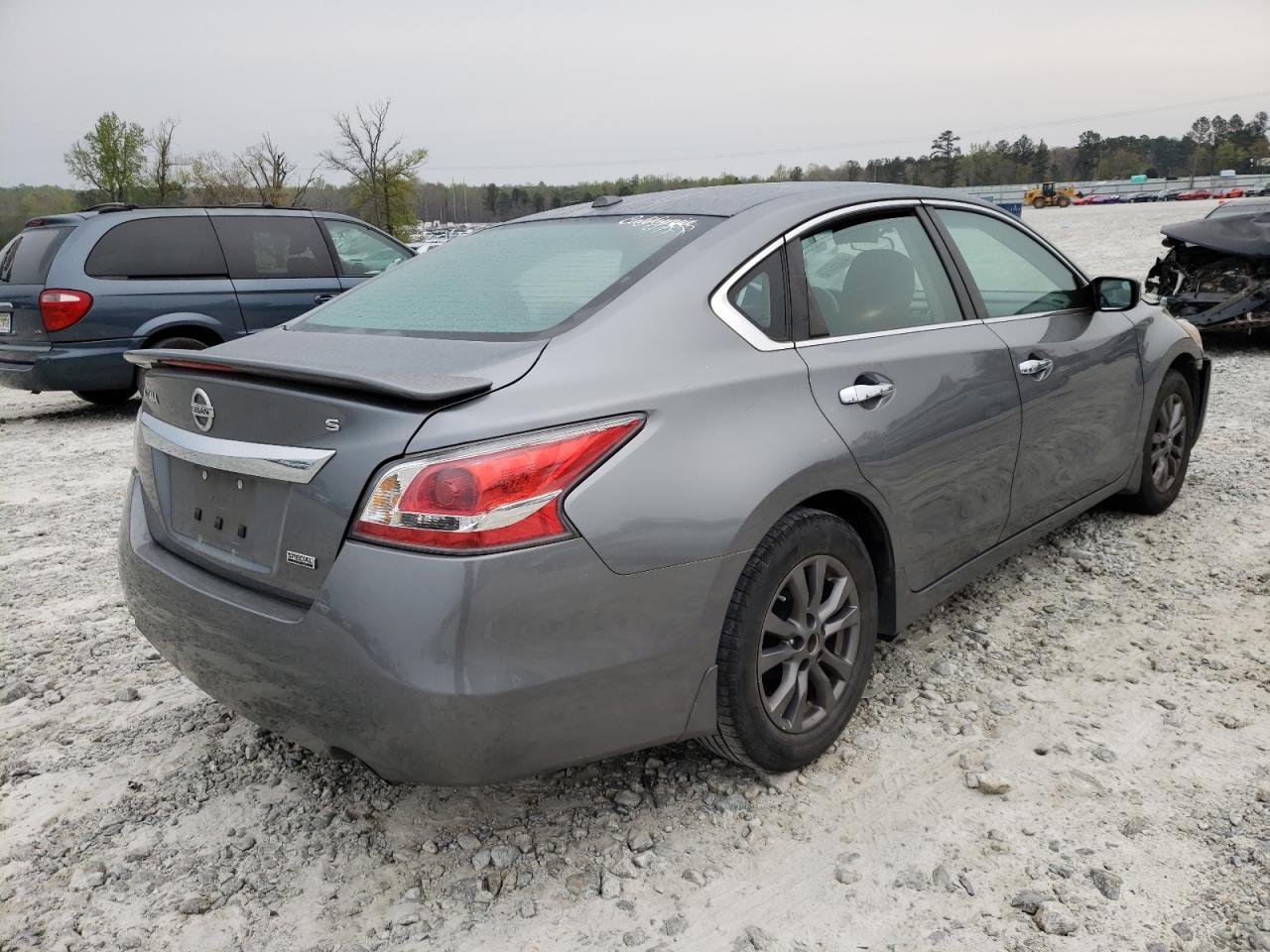 Photo 4 from auction – 2015 NISSAN ALTIMA 2.5 with VIN 1N4AL3AP0FC466372