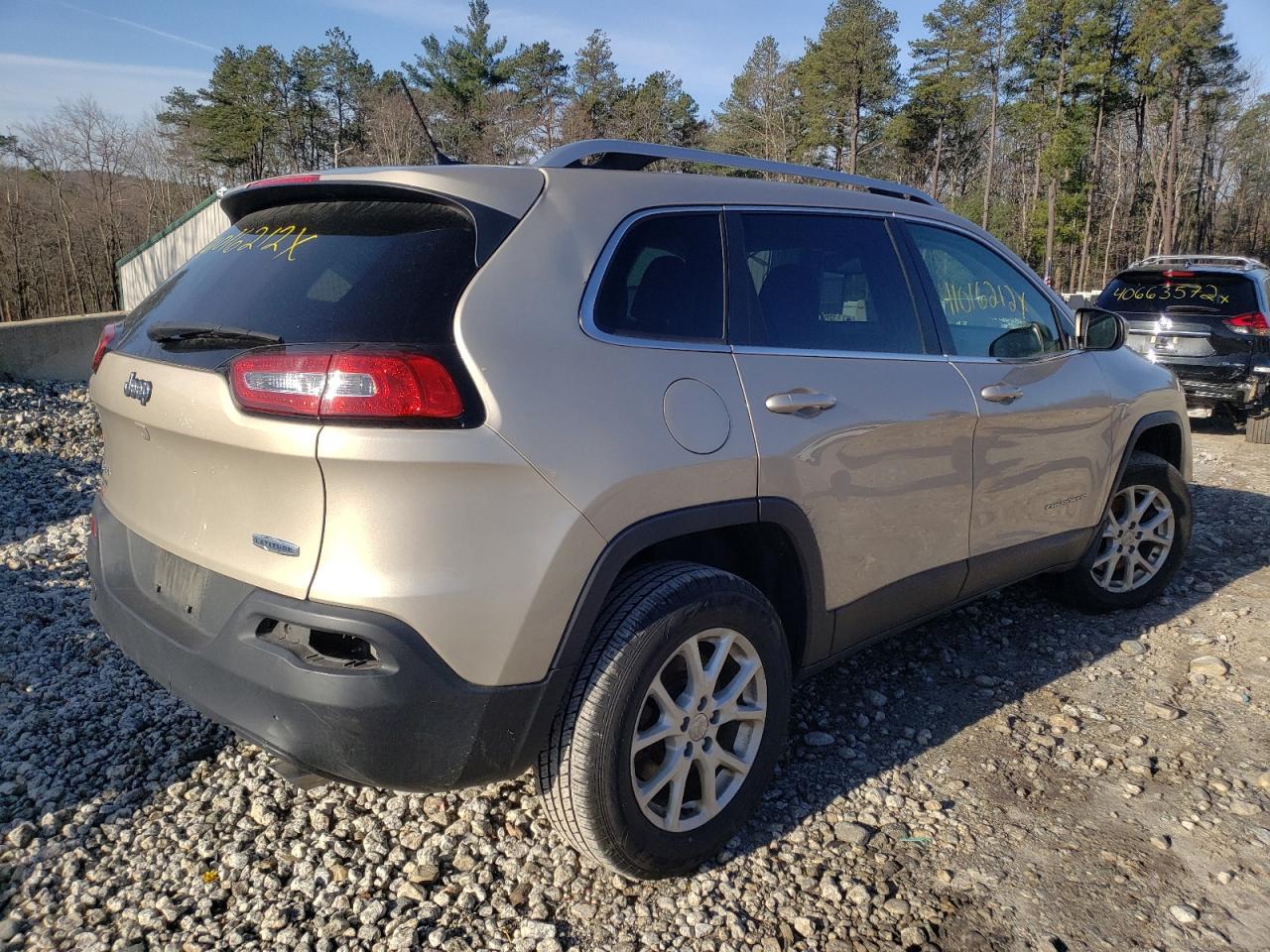 Photo 4 from auction – 2014 JEEP CHEROKEE L with VIN 1C4PJMCS1EW318195