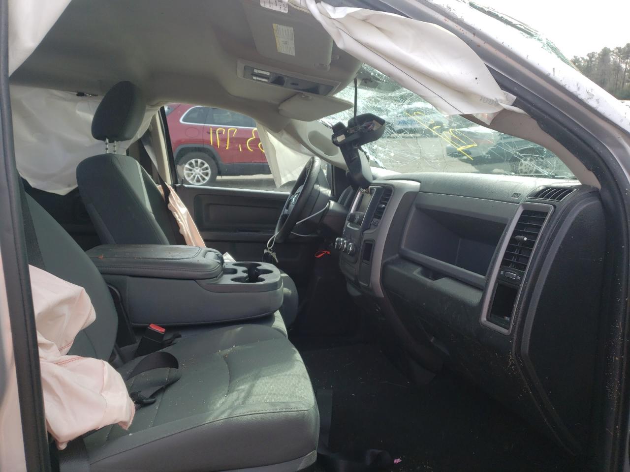 Photo 5 from auction – 2015 RAM 1500 ST with VIN 1C6RR7FT0FS589174