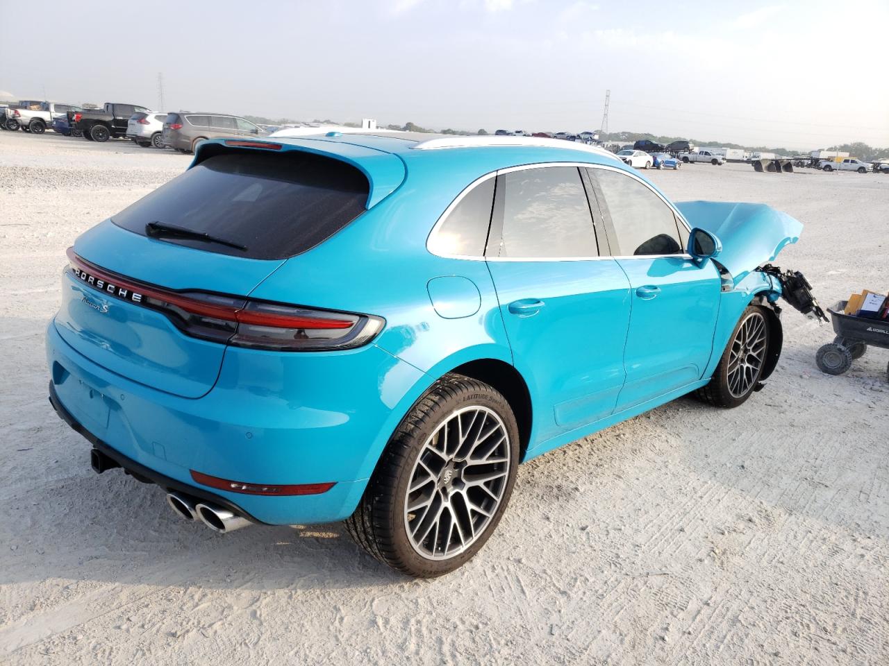 Photo 4 from auction – 2020 PORSCHE MACAN S with VIN WP1AB2A57LLB36681