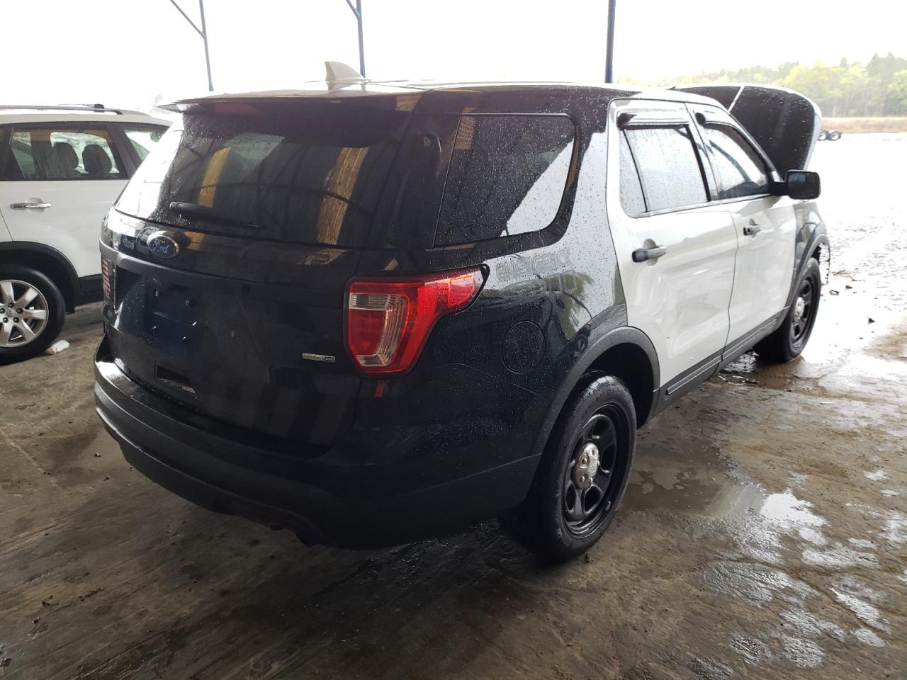 Photo 4 from auction – 2016 FORD EXPLORER P with VIN 1FM5K8AR3GGB28340