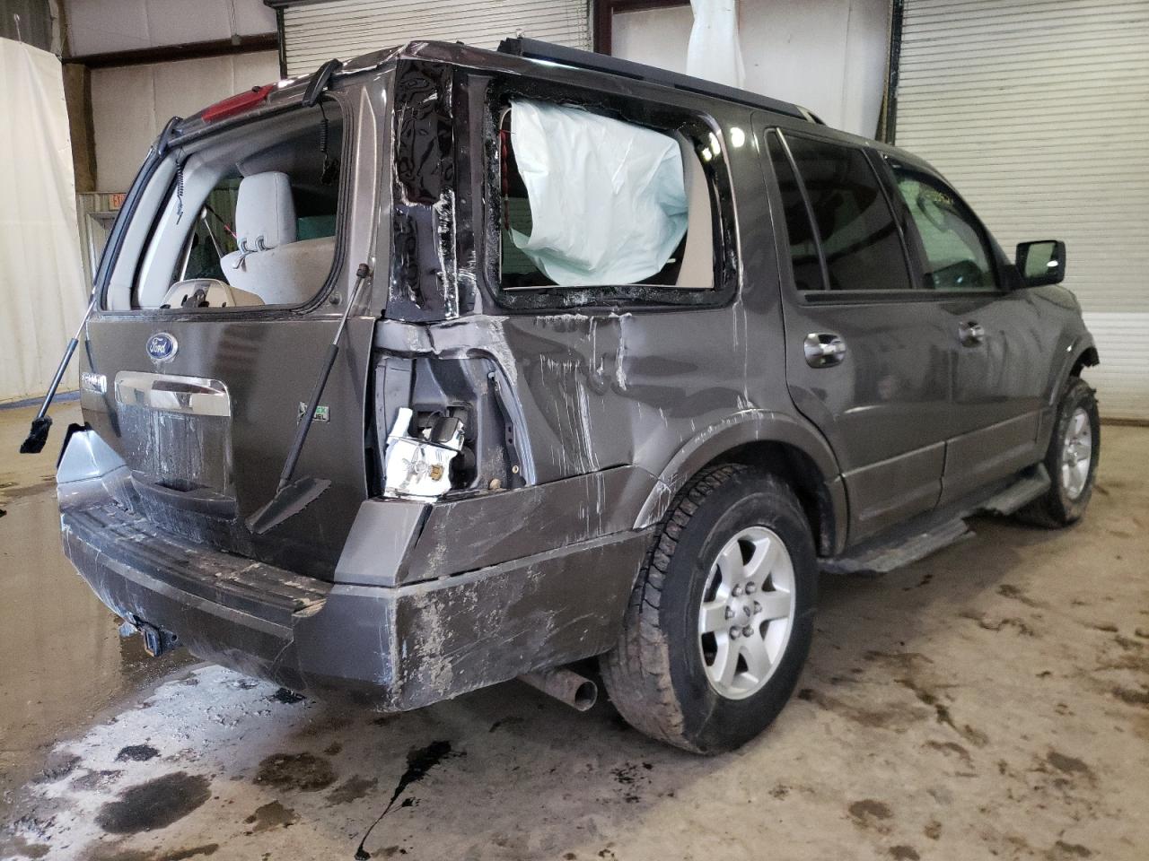 Photo 4 from auction – 2010 FORD EXPEDITION with VIN 1FMJU1G58AEB58893
