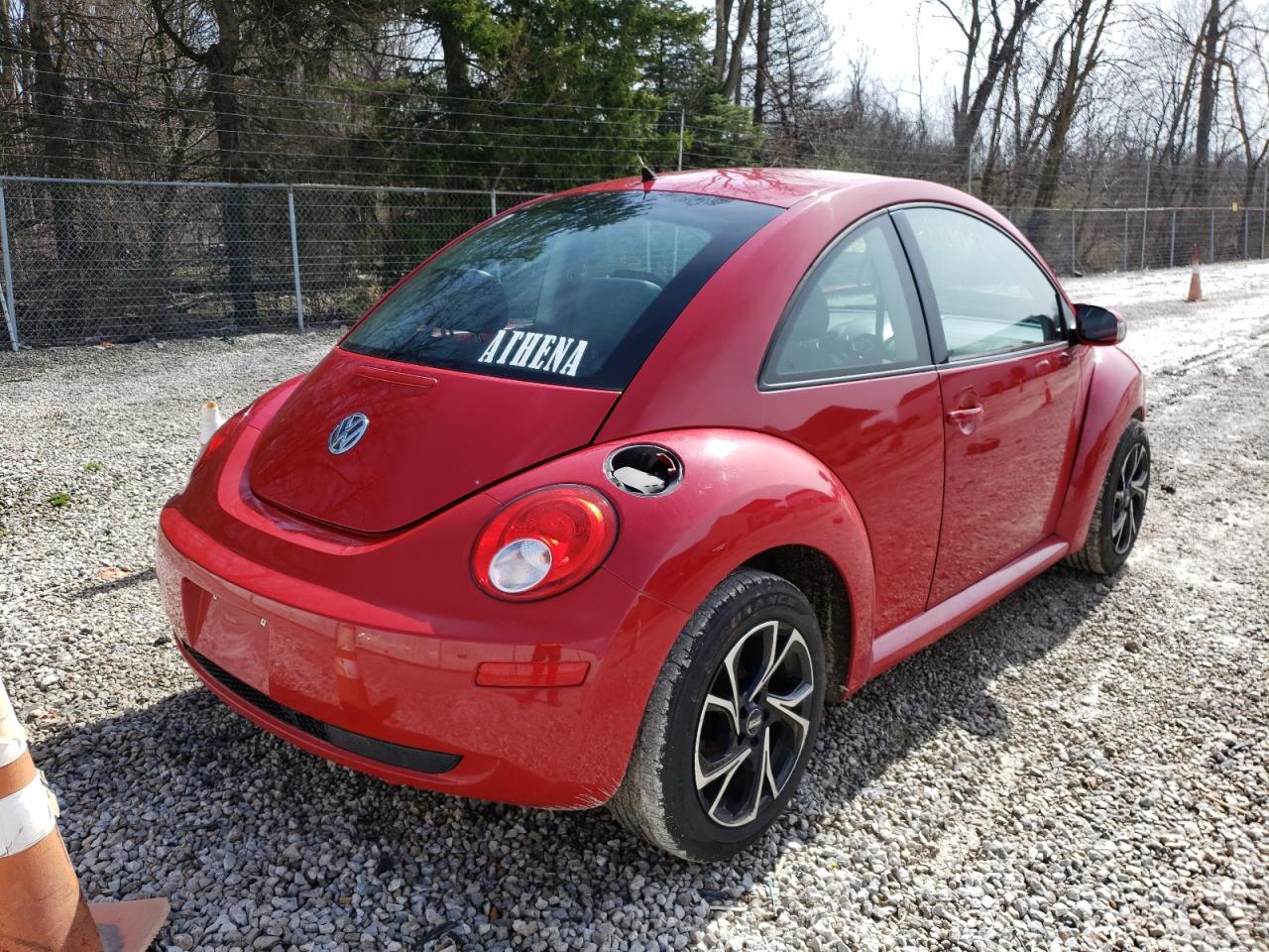 Photo 4 from auction – 2010 VOLKSWAGEN NEW BEETLE with VIN 3VWPG3AG5AM010848