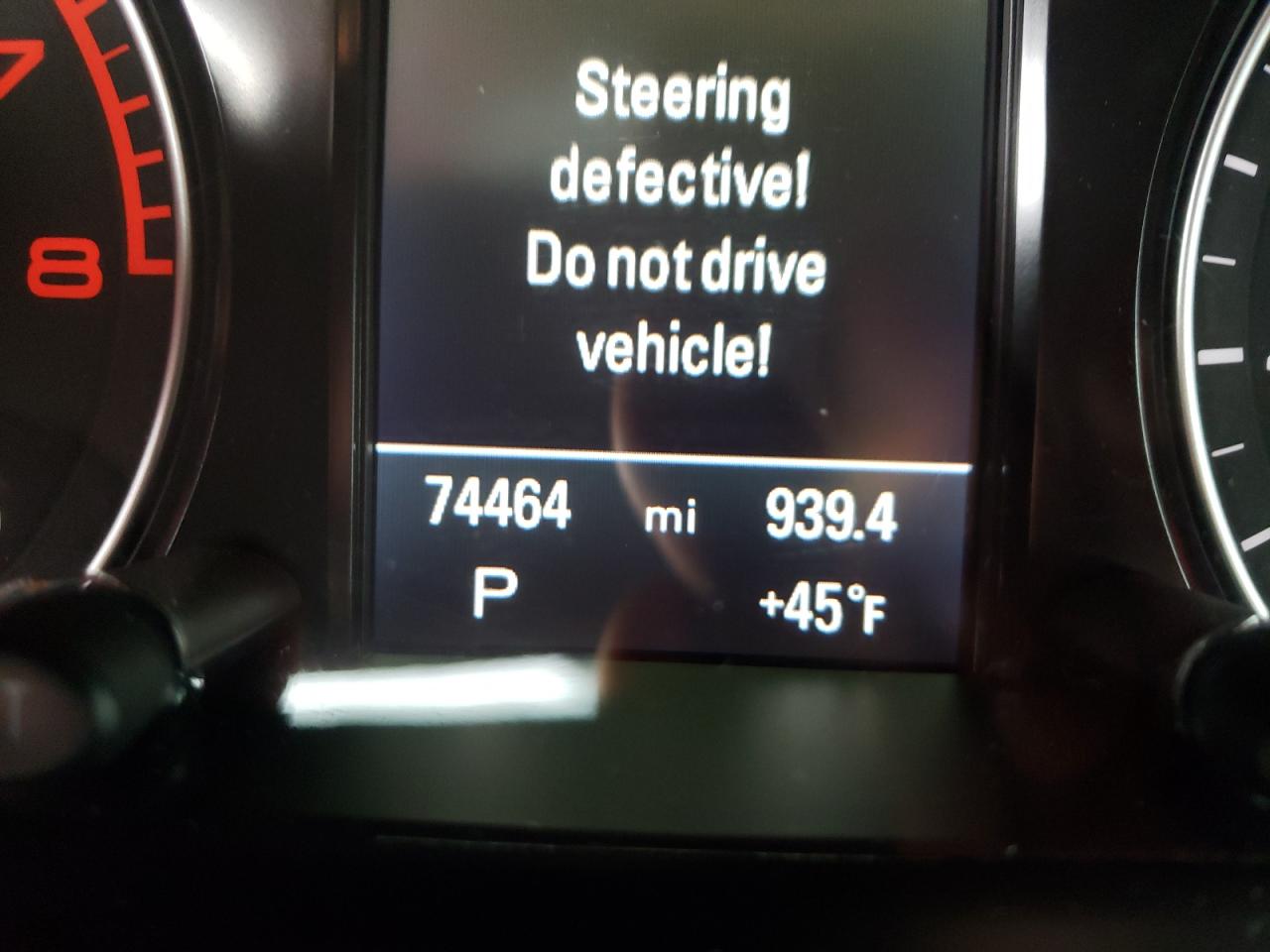 Photo 8 from auction – 2015 AUDI Q5 PREMIUM with VIN WA1LFAFP4FA011960