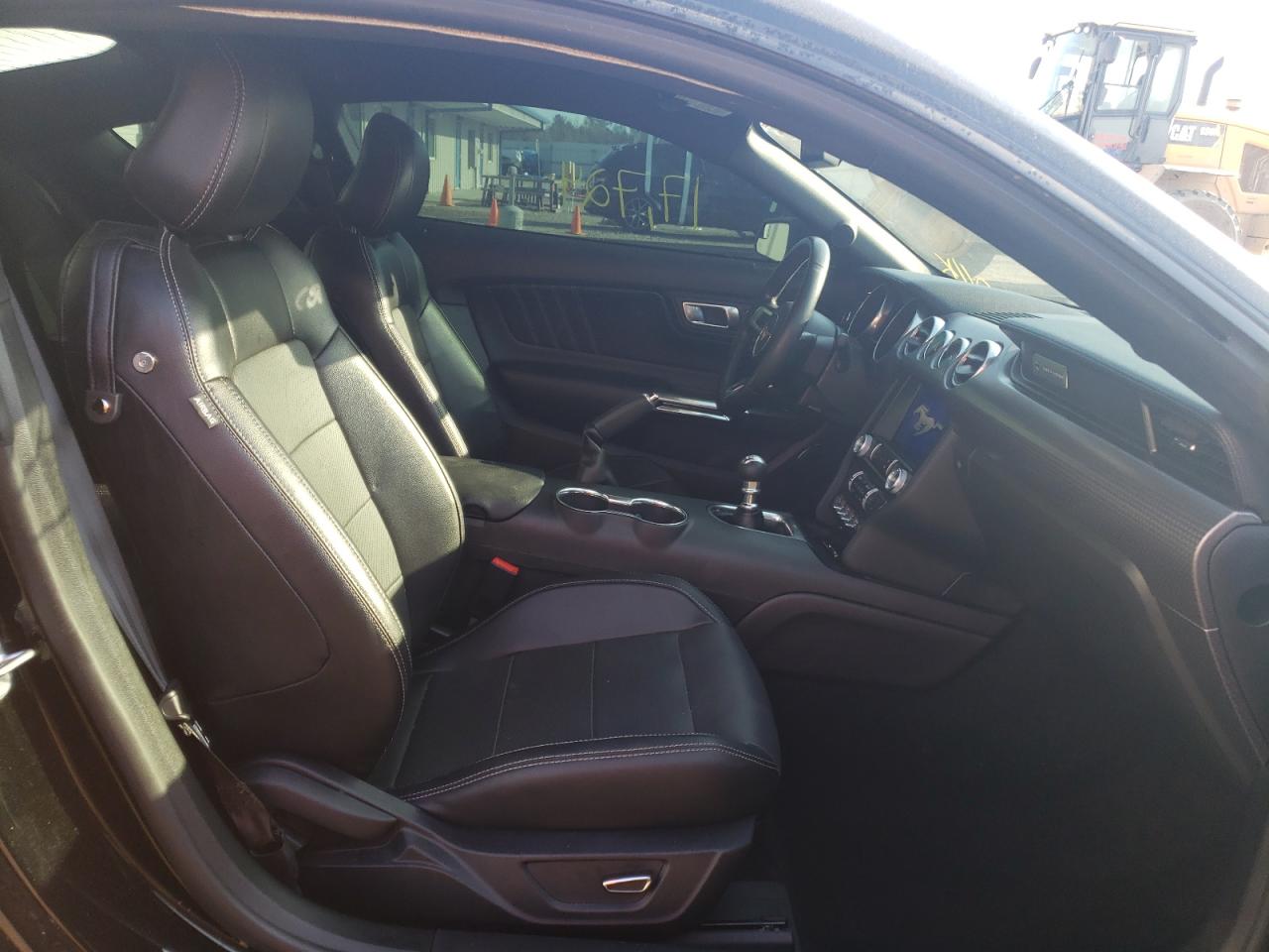 Photo 5 from auction – 2019 FORD MUSTANG GT with VIN 1FA6P8CF8K5203136