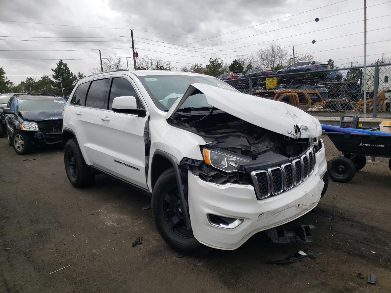 JEEP GRAND CHER 2017 with VIN 1C4RJFAG7HC882216 - Photo from auction