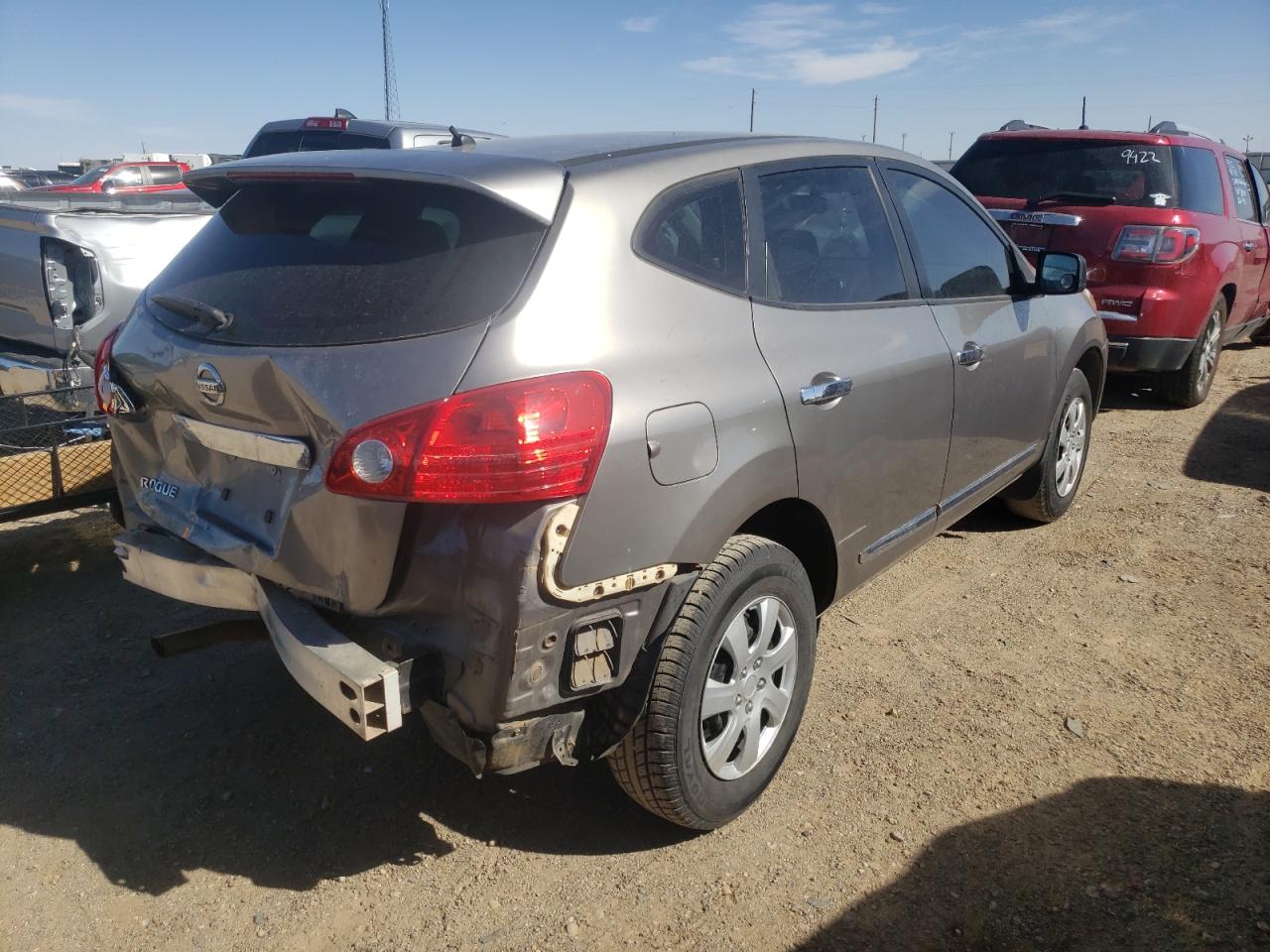 Photo 4 from auction – 2011 NISSAN ROGUE S with VIN JN8AS5MT8BW162592
