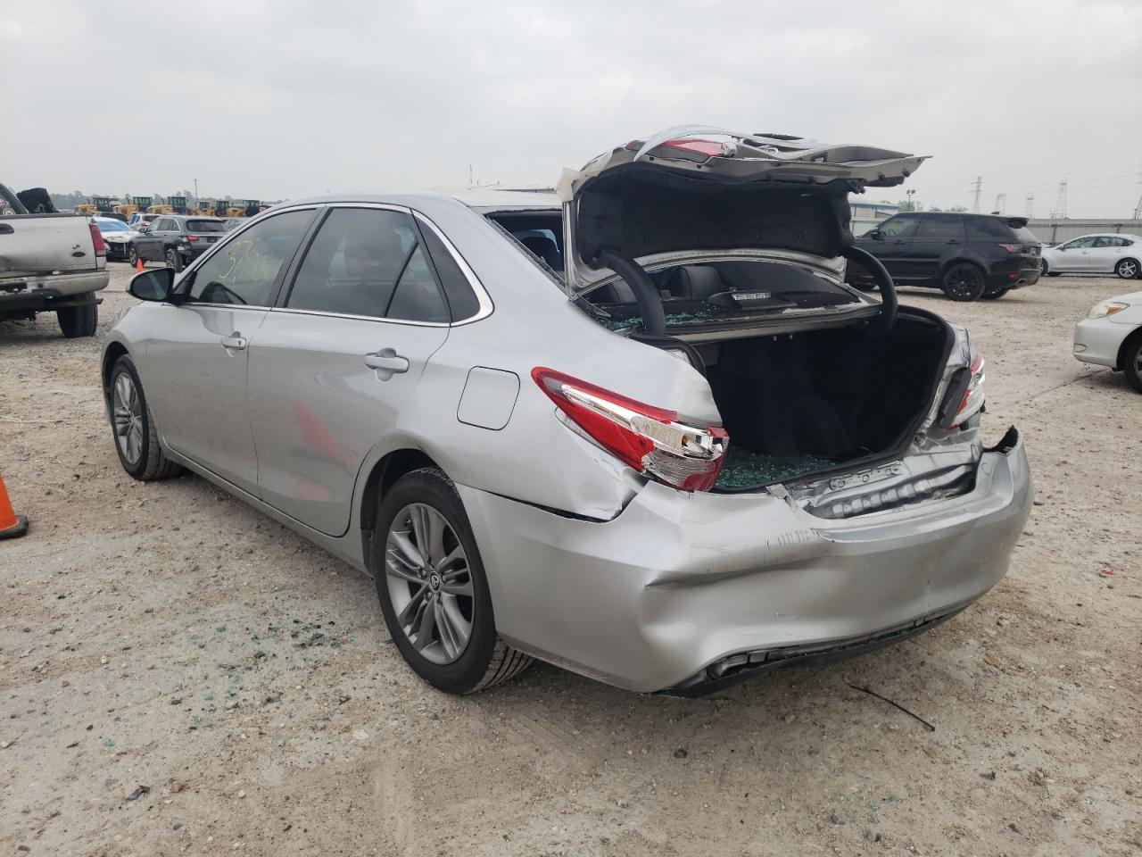 Photo 3 from auction – 2016 TOYOTA CAMRY LE with VIN 4T1BF1FK9GU533680