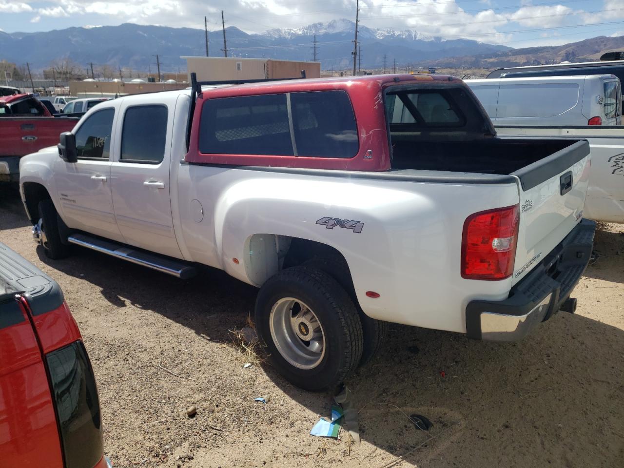 Photo 3 from auction – 2009 GMC SIERRA K35 with VIN 1GTJK93609F110785