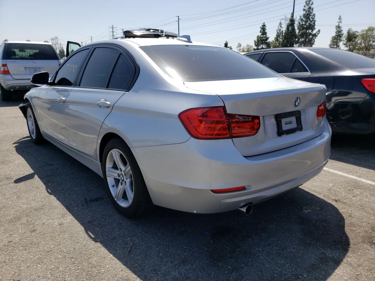 Photo 3 from auction – 2014 BMW 320 I with VIN WBA3B1G52ENS81160