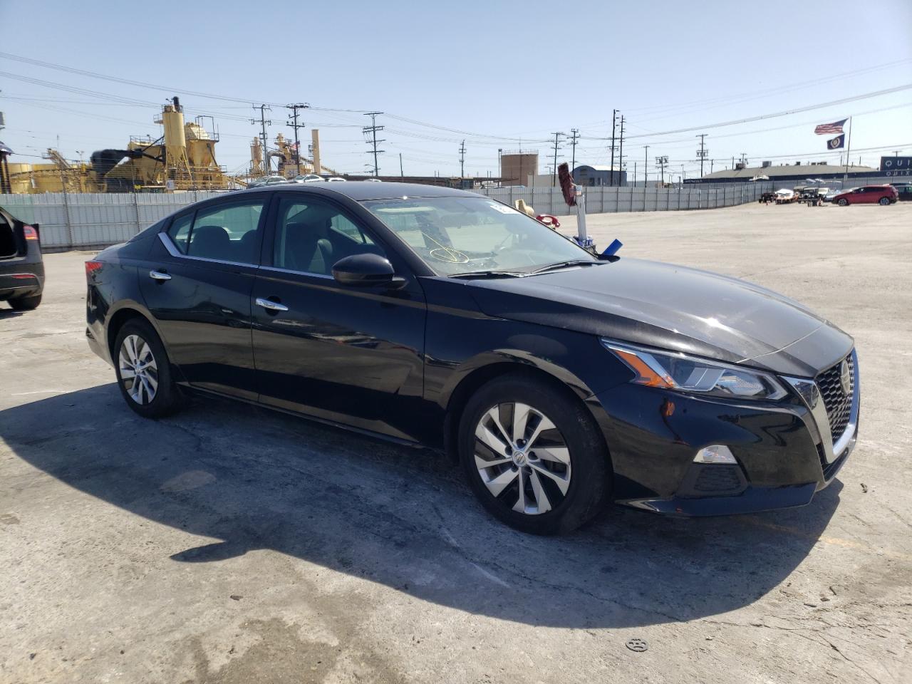 Photo 1 from auction – 2020 NISSAN ALTIMA S with VIN 1N4BL4BV6LC232403