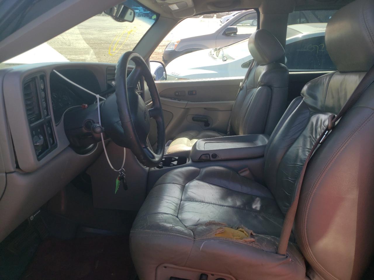 Photo 5 from auction – 2000 CHEVROLET 1500 with VIN 1GCEK19T9YE205950