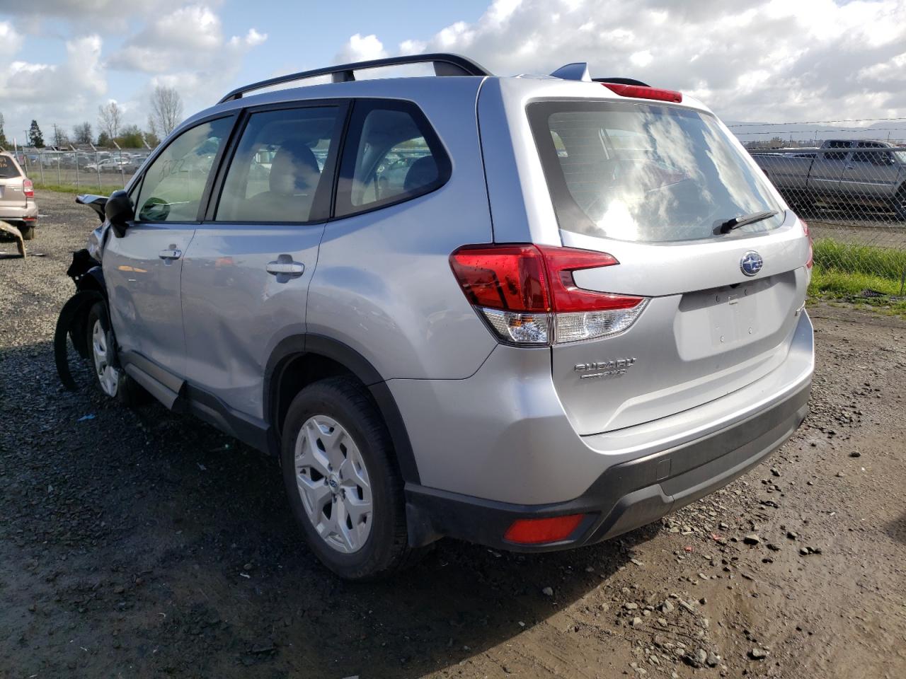 Photo 3 from auction – 2020 SUBARU FORESTER with VIN JF2SKADC9LH497635