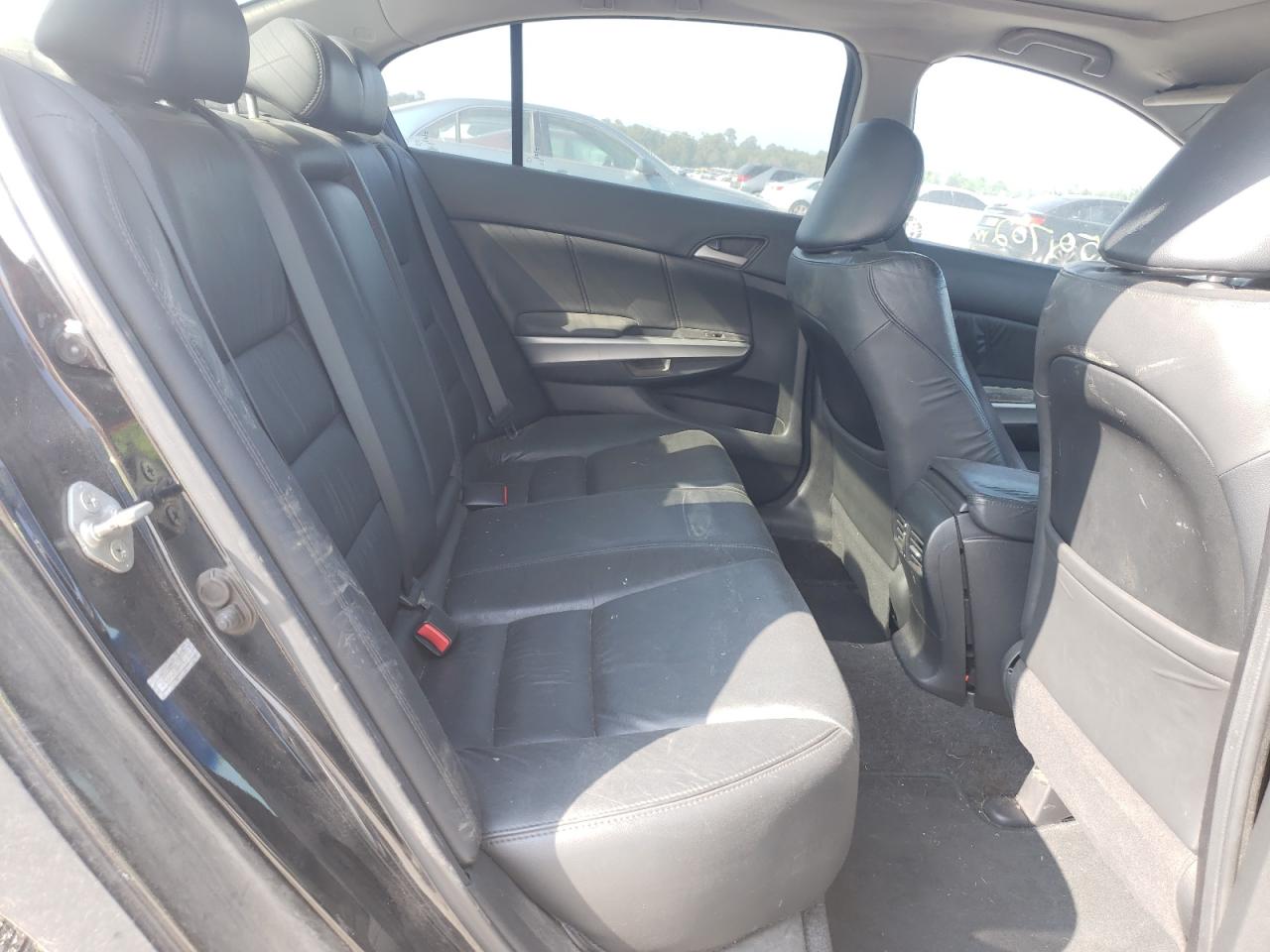 Photo 6 from auction – 2010 HONDA ACCORD EXL with VIN 1HGCP2F80AA055983