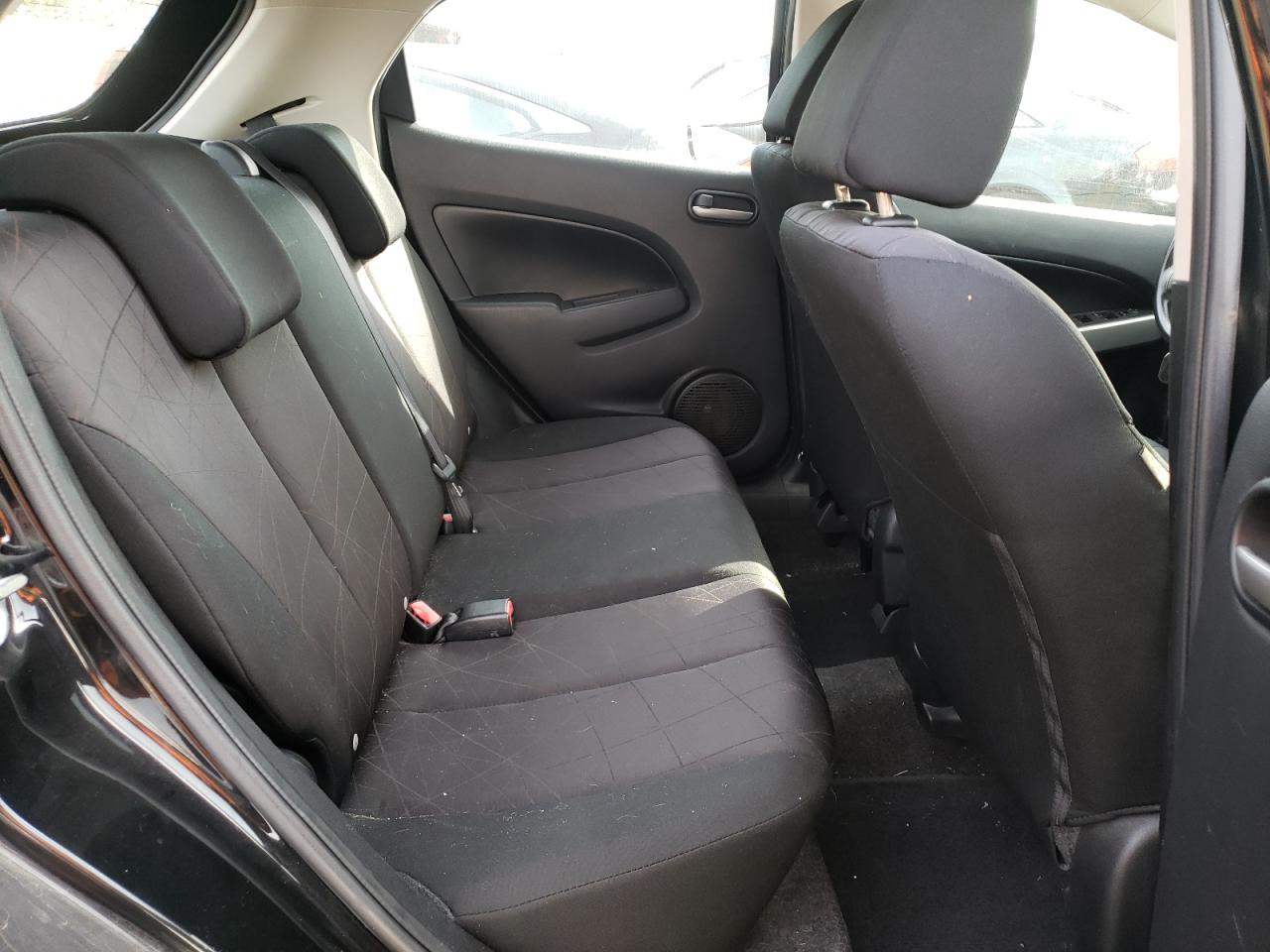 Photo 6 from auction – 2013 MAZDA MAZDA2 with VIN JM1DE1KY1D0170014