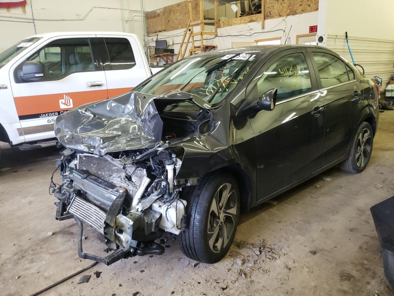 Photo 2 from auction – 2019 CHEVROLET SONIC PREM with VIN 1G1JF5SB2K4123382