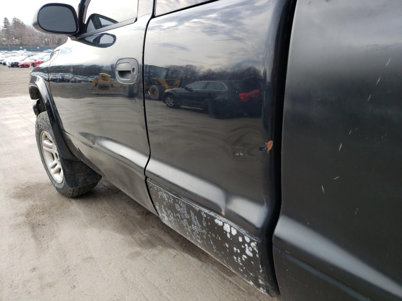 Photo 9 from auction – 2004 DODGE DAKOTA SXT with VIN 1D7HG12K54S649375