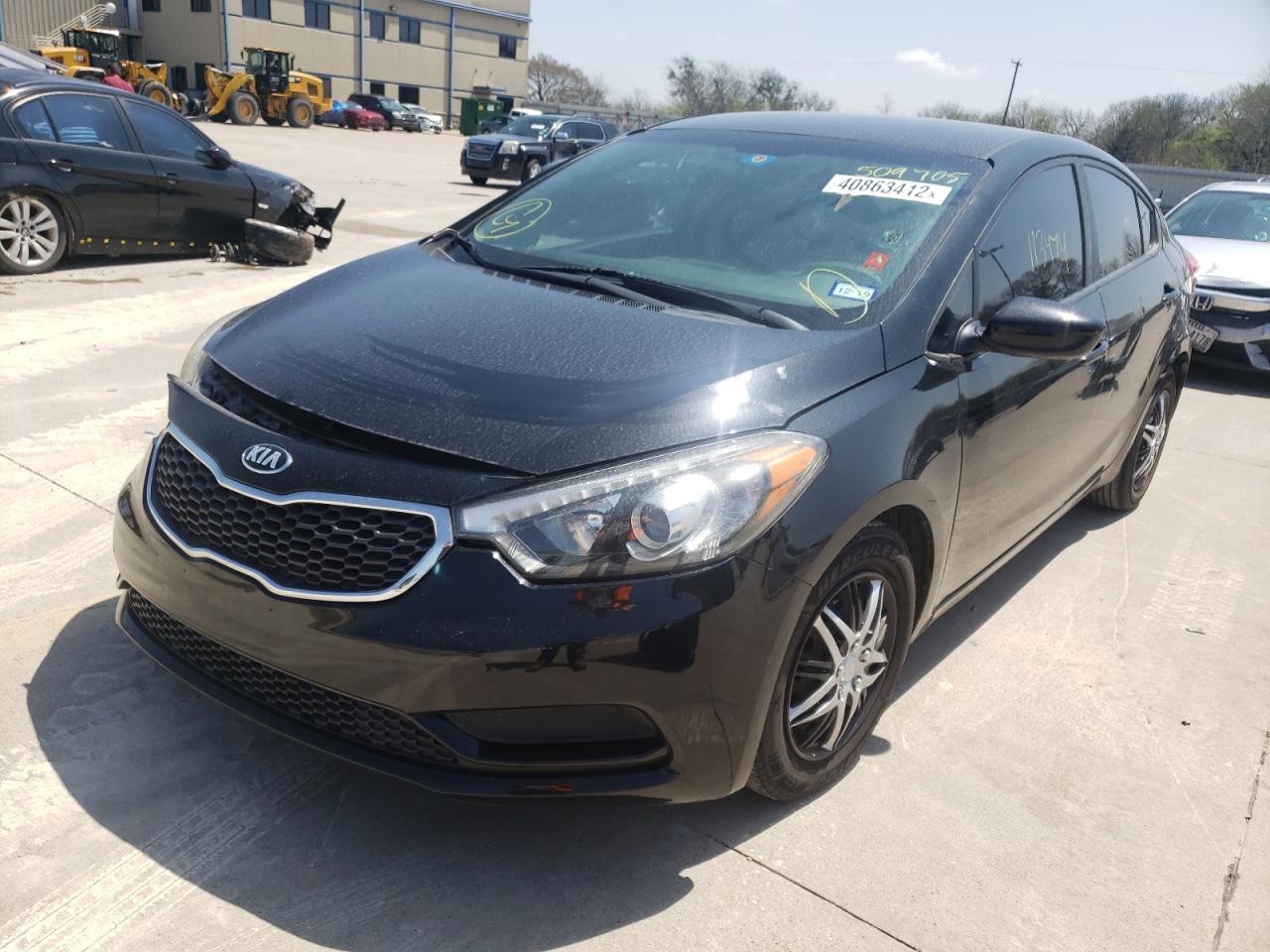 Photo 2 from auction – 2016 KIA FORTE LX with VIN KNAFK4A65G5509705